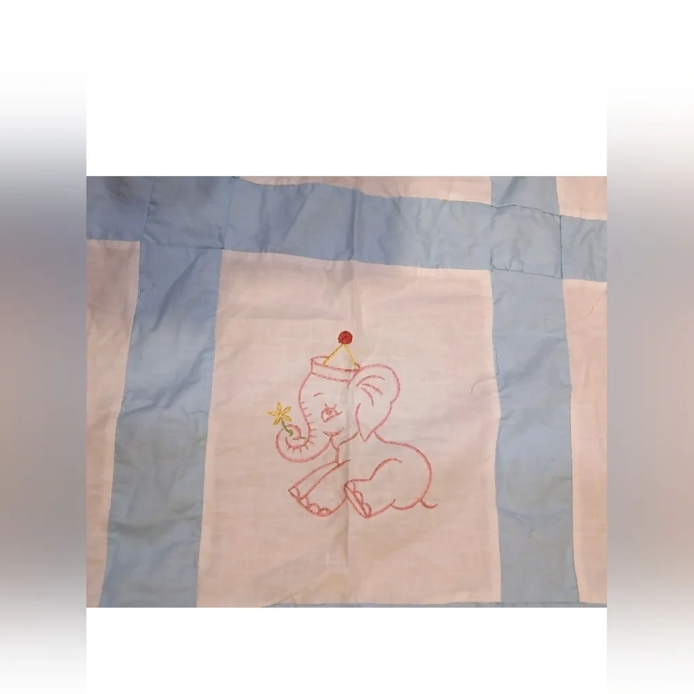 Vintage Quilt Topper Hand Made Hand Embroidred 9 Squares With Blue Edging